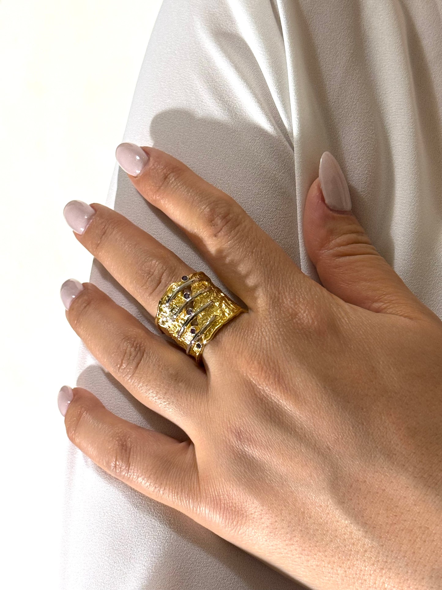 Sterling silver ring K52-30